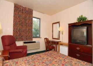 Howard Johnson Inn Nicholasville/Lexington エクステリア 写真
